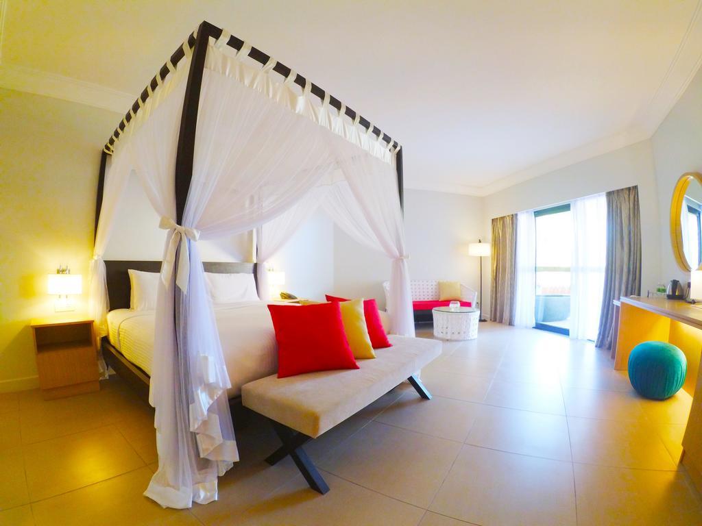Sand & Sandals Desaru Beach Resort & Spa Екстериор снимка Deluxe Ocean View